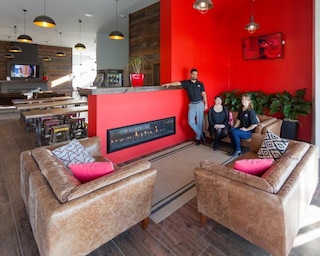 アーバンズ - ホステル