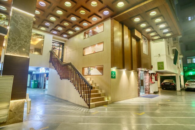 ローランド ホテル