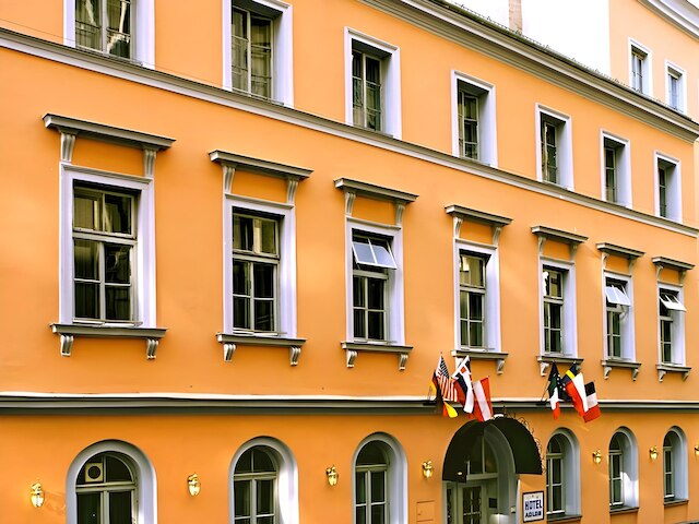 アートホテル アナ アドロン