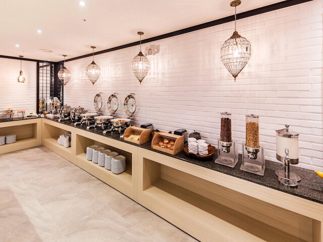 デジョン ナムー ホテル