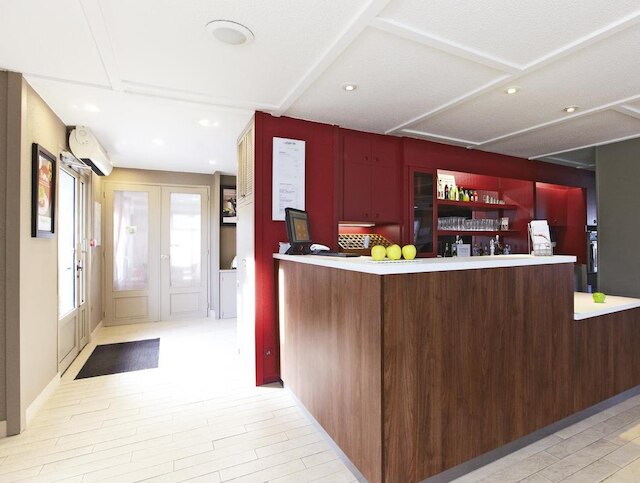 オテル モランジス オルリー