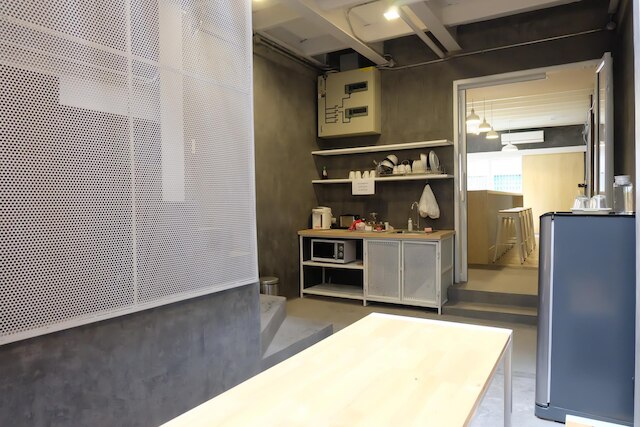 オン ザ ベッド ホステル