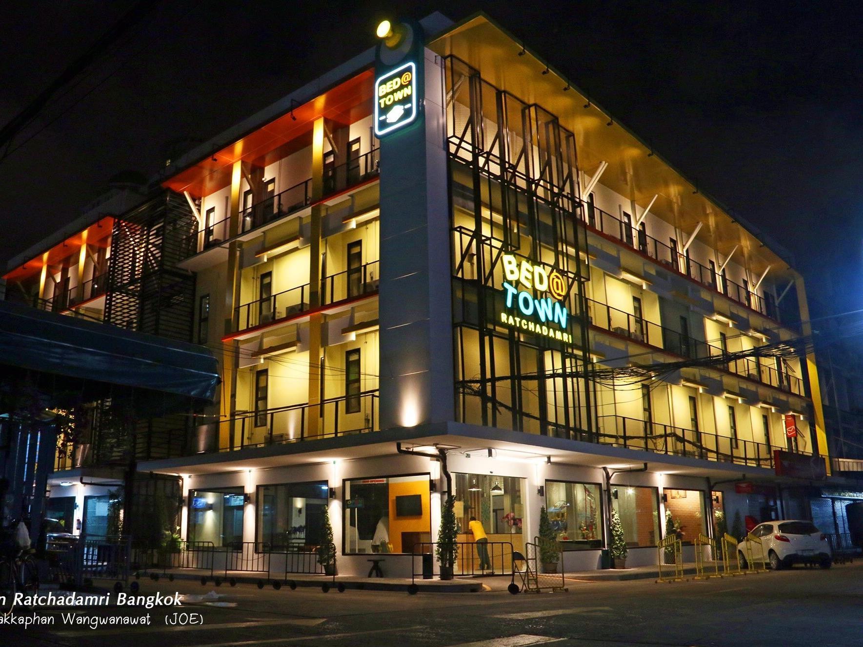 ベッドアットタウン ホステル