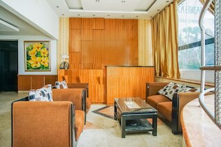 グランド マラカ エシカル ホテル