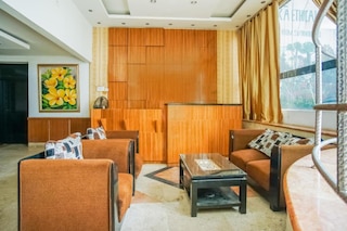 グランド マラカ エシカル ホテル