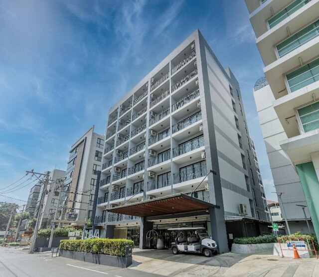 チヴァ バンコク ホテル