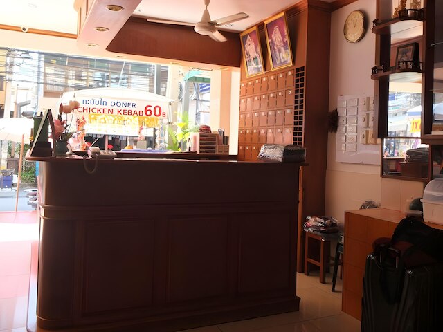 チャーリー プレイス