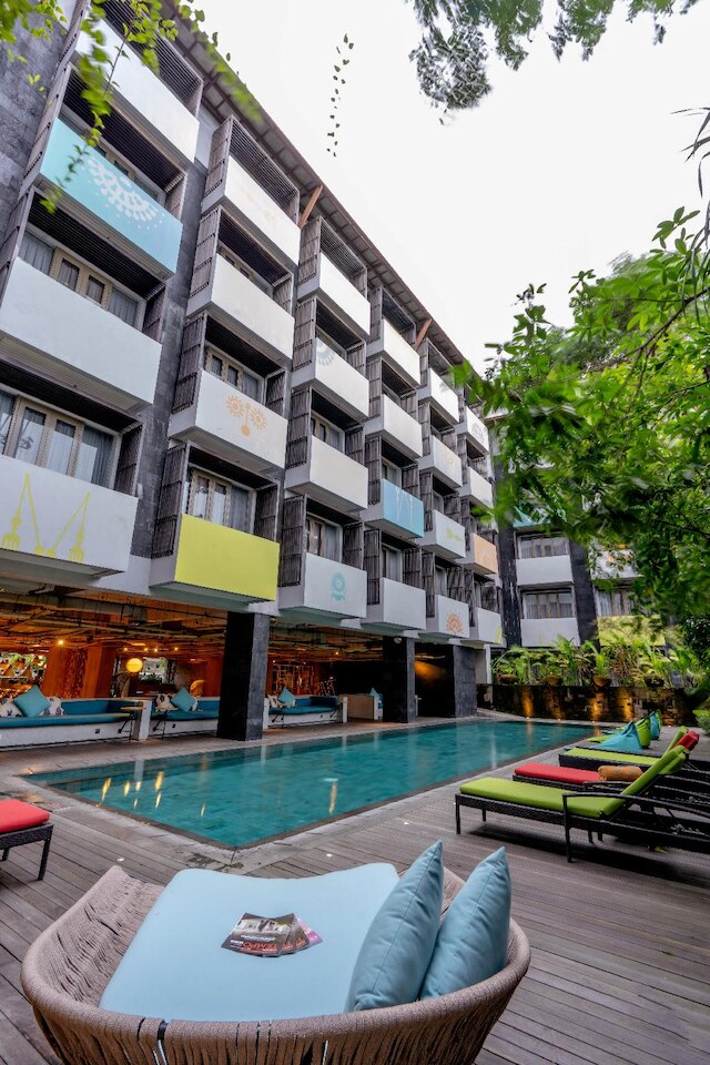 イコシャロルド スイーツ セミニャク