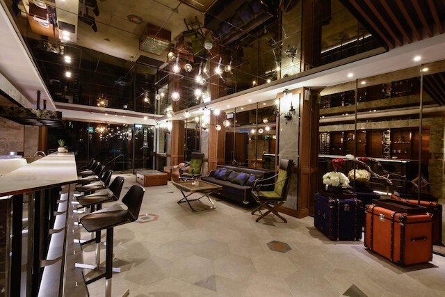 3 ドア ホテル (三道門建築文創旅店)