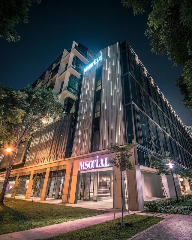 M ソーシャル シンガポール