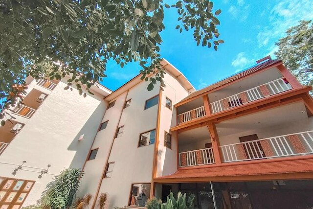 サバイディー チェンマイ  ホテル