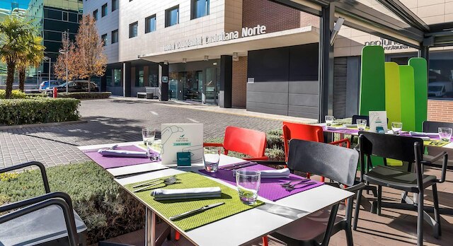 オテル セントラル カステリャーナ ノルテ