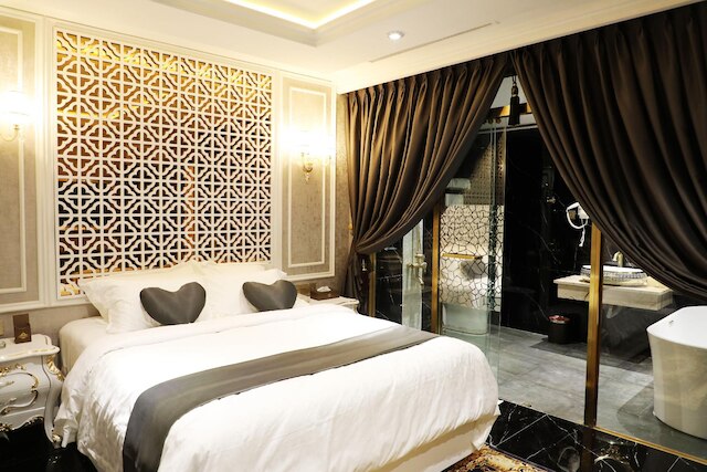 7 S ホテル エンジョイ I