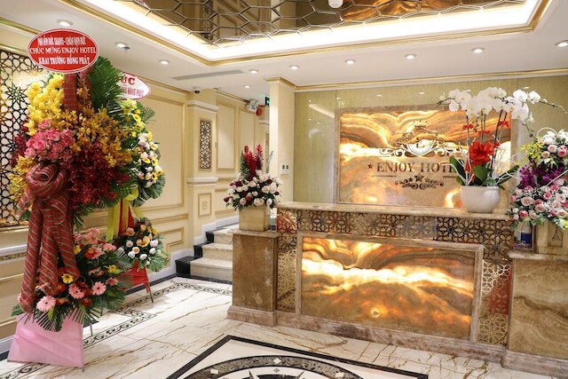 7 S ホテル エンジョイ I