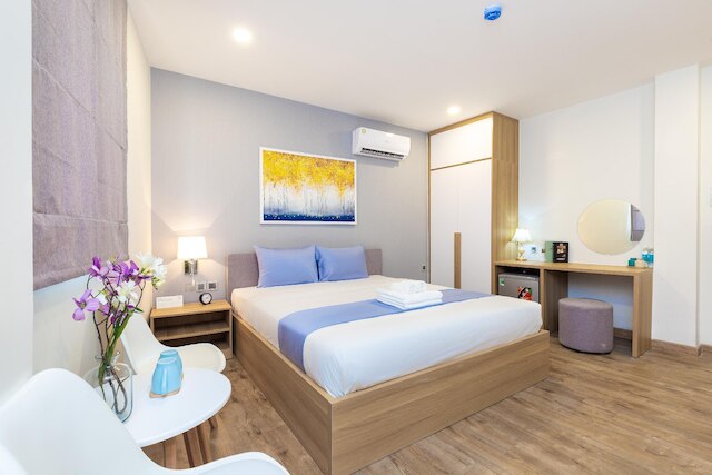 SAZI レジン ホテル - フリー ネイルズ/ヘアウォッシュ