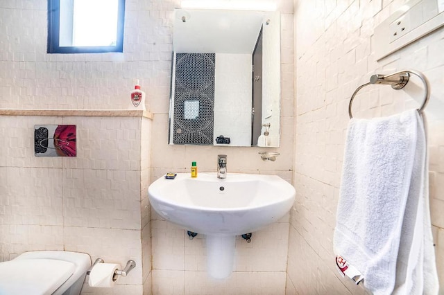 ファブホテル ギャラクシー パテル ナガー