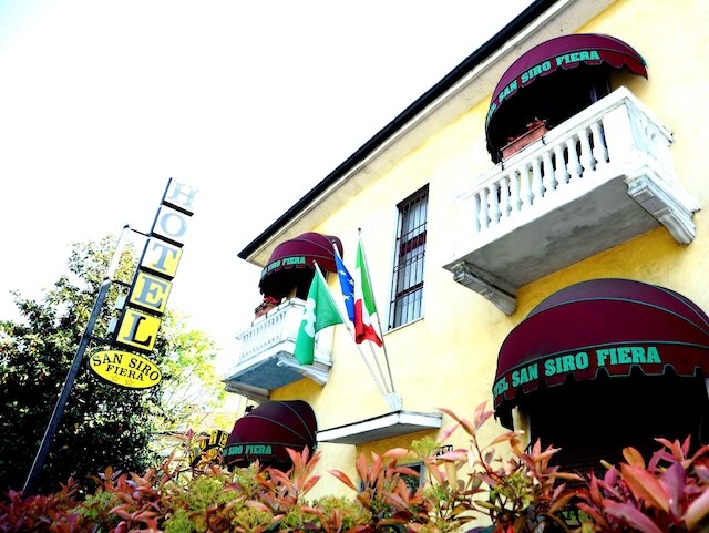 ホテル サン シーロ フィエラ