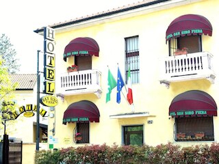 ホテル サン シーロ フィエラ