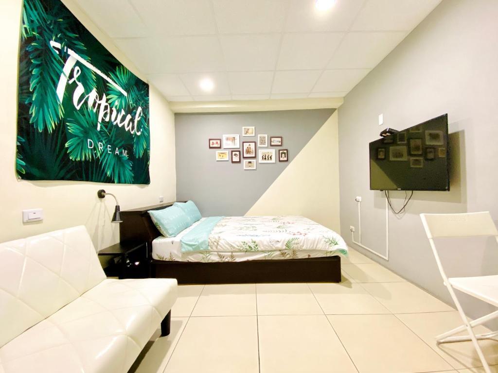 ウェイ ヤン ライト トラベル (微漾輕旅)