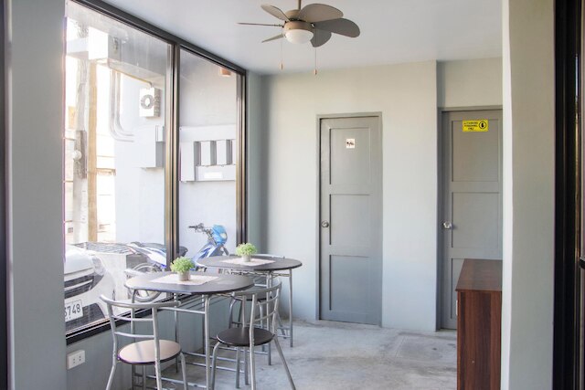 アブン ホステル