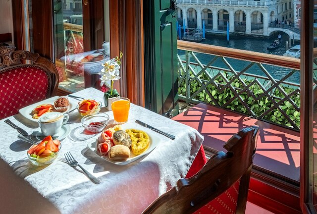 アンティカ ロカンダ ストゥリオン - レジデンツァ デポカ