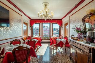 アンティカ ロカンダ ストゥリオン - レジデンツァ デポカ