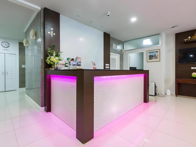 ザ ステップ サトーン