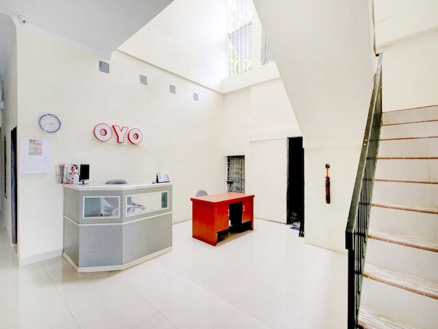 ホームステイ 252 シャリア