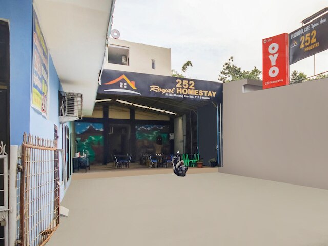 ホームステイ 252 シャリア