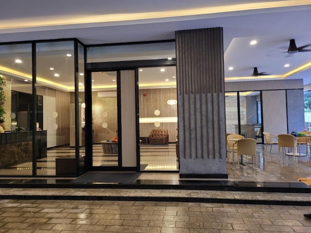 ダイナスティ グランデ ホテル