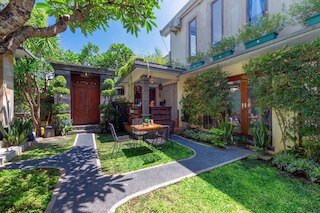 ラデヤパ ゲスト ハウス