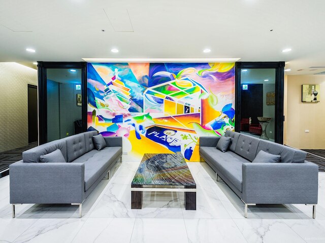 CH プレイス X ホテル (普樂室行旅)