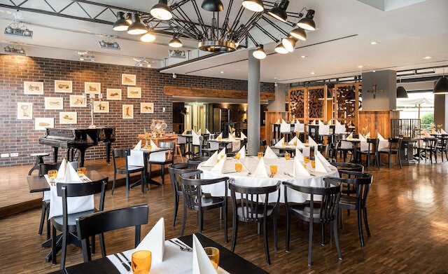 トップ KHR マインハウス シュタットホテル