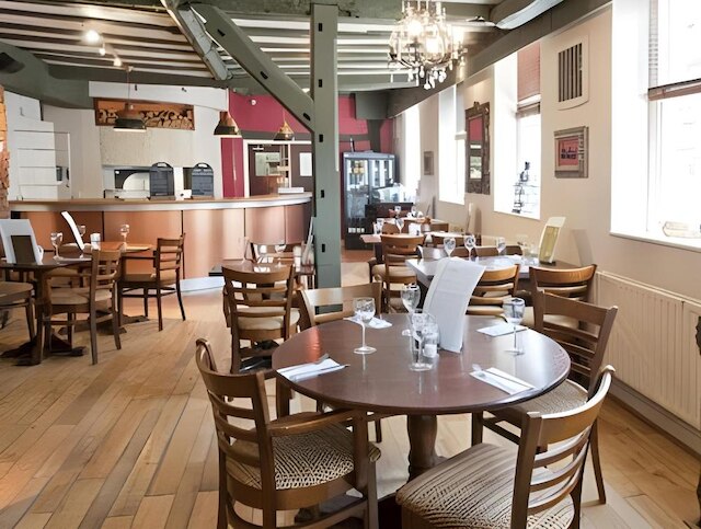 イ オールド タルボット ウスター バイ グリーン キング インズ