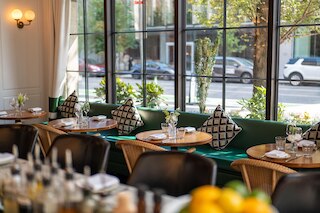 ユーロスターズ セント グレゴリー デュポン サークル ジョージタウン