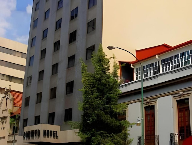 コリント ホテル