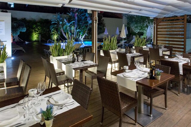 ホテル & スパ ヴィラ オリンピック アット スイーツ