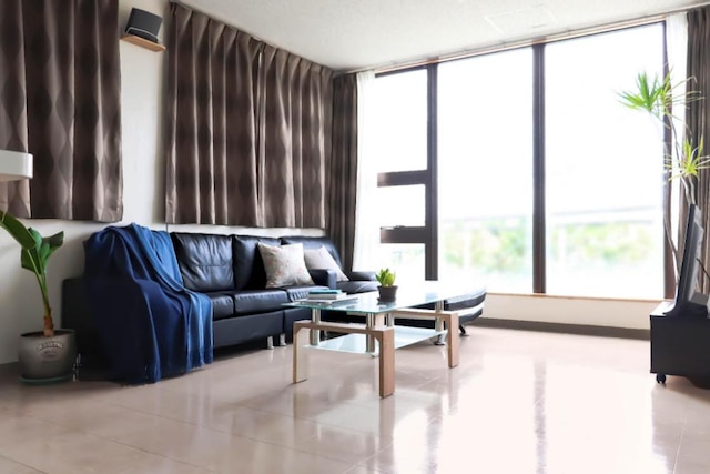 Hotel Upi – コンドミニアムホテル美浜ウーピー