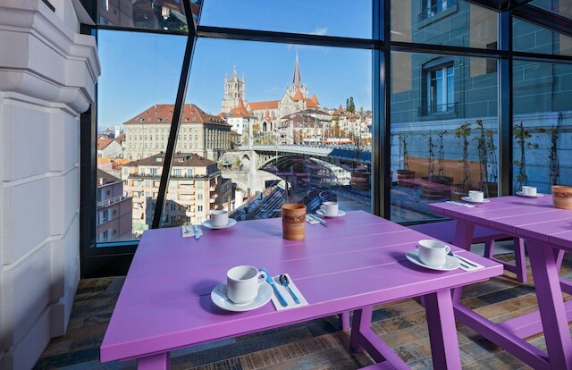 スイス ワイン バイ ファスビント