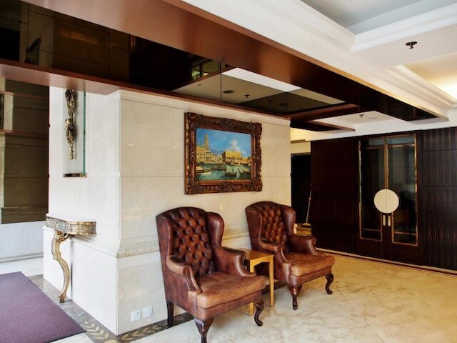 オリエンタル ランダー ホテル (東方泛達酒店)