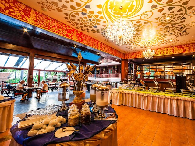 ロイヤル パワディー ヴィレッジ