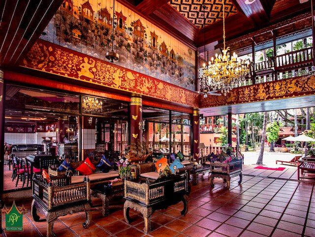 ロイヤル パワディー ヴィレッジ