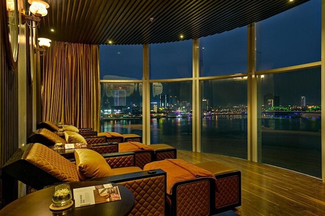 サン リバー ホテル