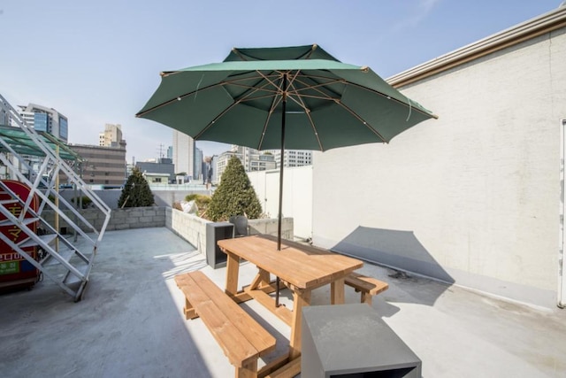 フィルステイ ミョンドン メトロ