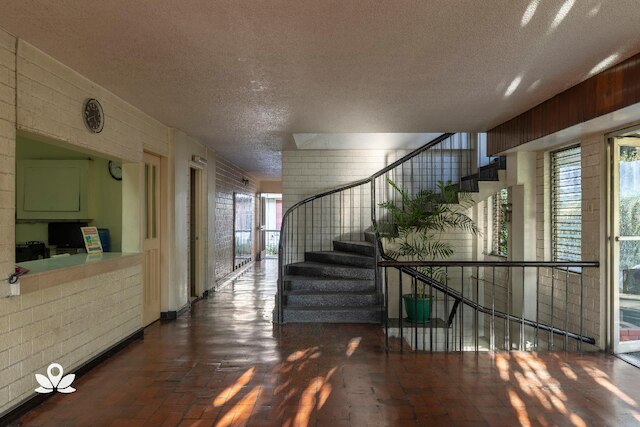 ブロードウェイ コート アパーテル