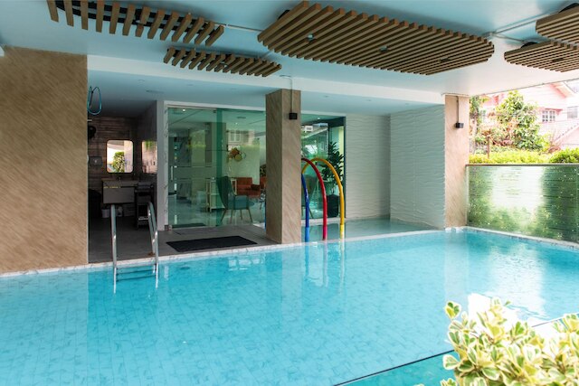 リゾート バンプラット