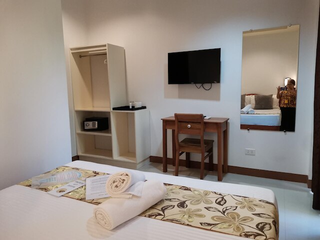 OYO 692 ラヤン ラヤン ホーム