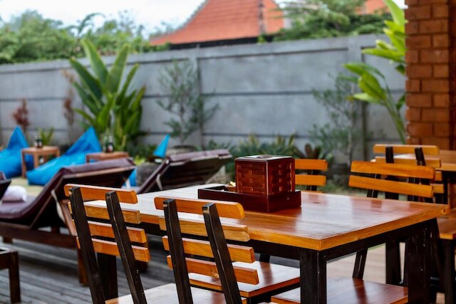 ラ サリ ビレッジ