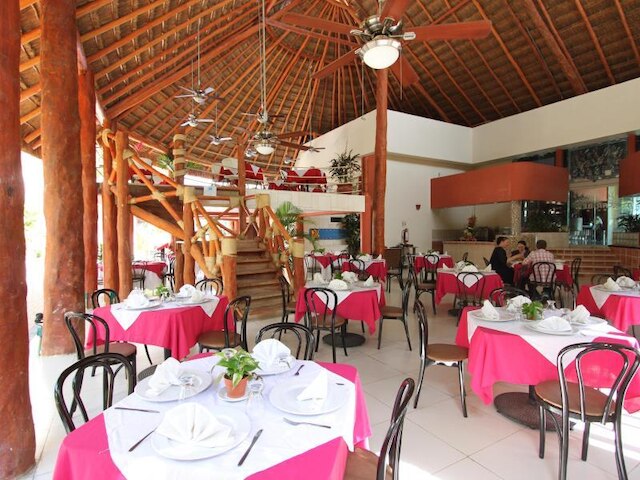 ホテル プラザ カリブ