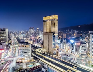 レムプラス神戸三宮